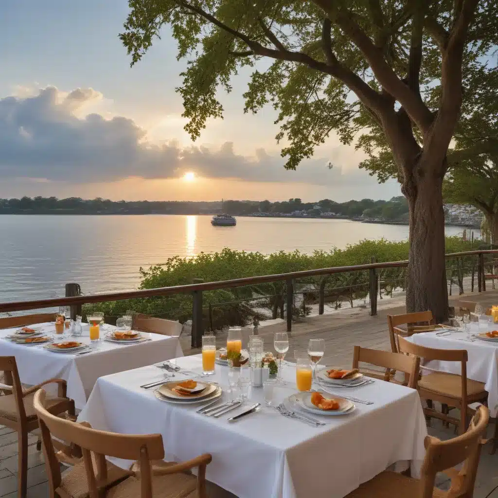 Highlighting Seasonal Ingredients: Scenic Waterfront Dining