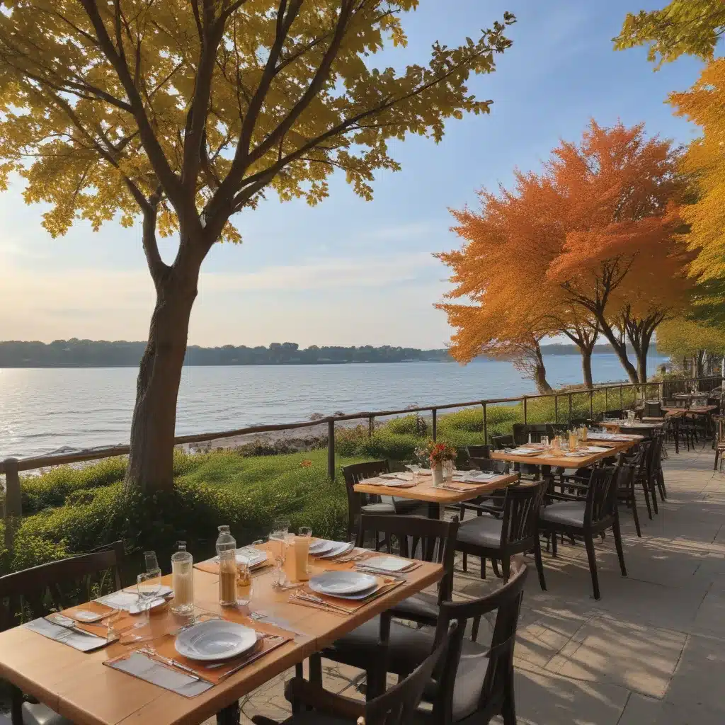 Highlighting the Changing Seasons: Scenic Waterfront Dining Experiences