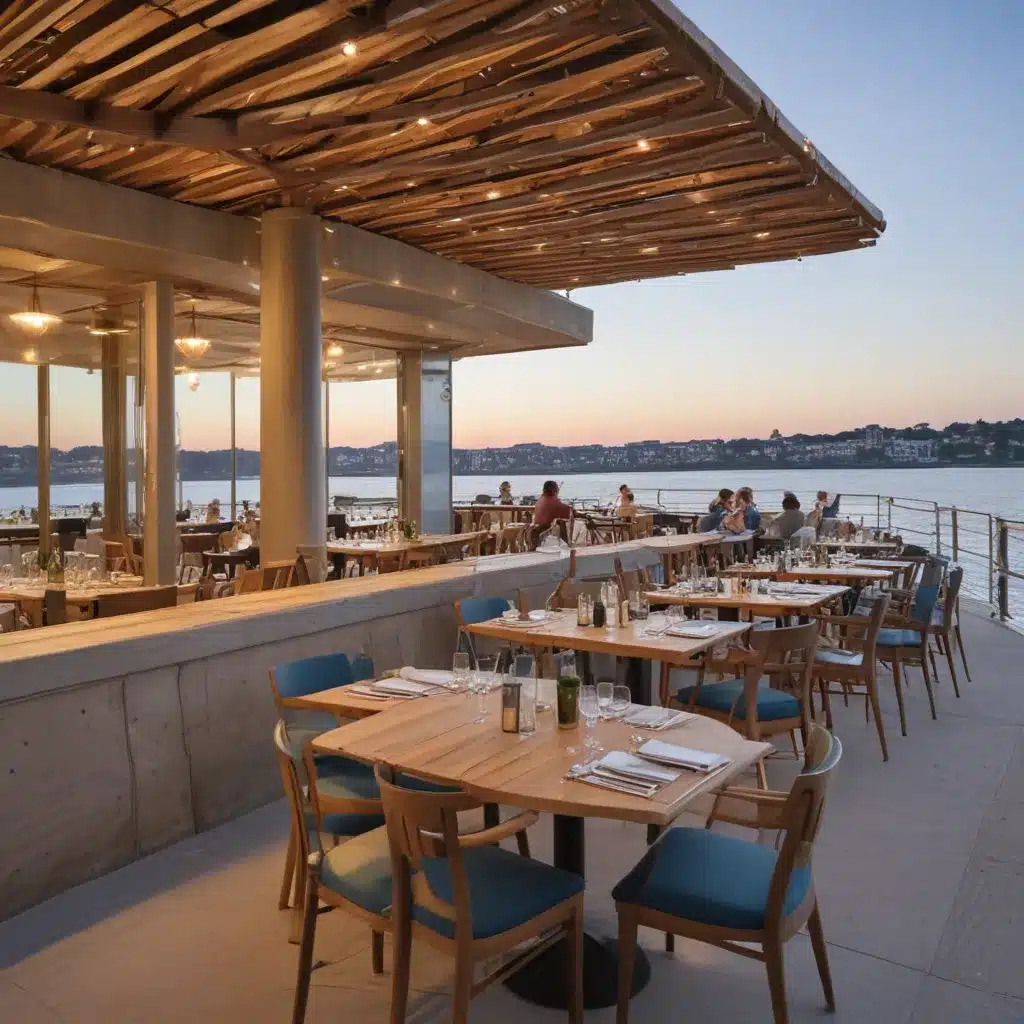 Waterfront Wonders: Innovative Approaches to Scenic Dining